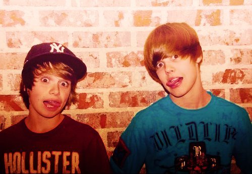 400390_321522864552339_258809174157042_798838_1419404717_n - Justin Bieber 4