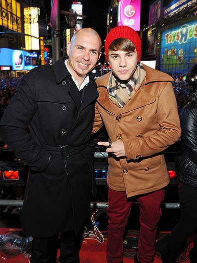 pitbull-435 - Justin Bieber 4