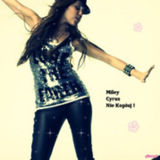 Stiu ca nu eu i-am stricat relatia,dar totusi..SUNT SUPERBAA!!YUHHU!!!