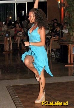 390531_303942316303655_278861542145066_983757_1084069848_n - xAlexia