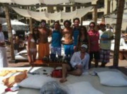 292015_243904522321944_197138670331863_679600_2065122422_a - Sara Maldonado