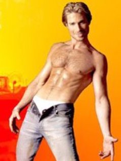 374931_143470645761421_100002954602014_184530_47072254_a - Sebastian Rulli