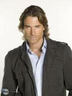 386048_268596499860790_197070910346683_672557_1907762947_a - Sebastian Rulli