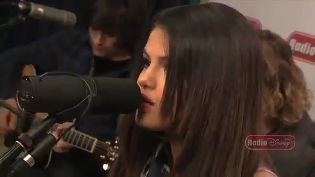 Live Acoustic Performance - Radio Disney - Who says 053