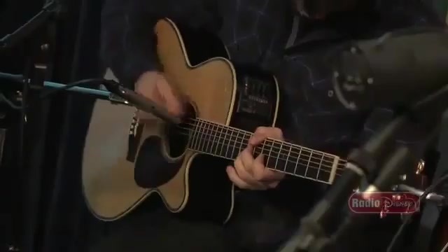 Live Acoustic Performance - Radio Disney - Who says 113