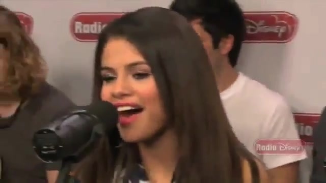 Live Acoustic Performance - Radio Disney - Who says 116