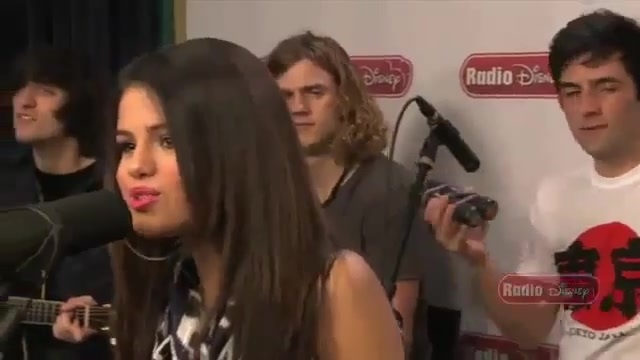 Live Acoustic Performance - Radio Disney - Who says 142