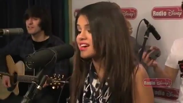 Live Acoustic Performance - Radio Disney - Who says 147