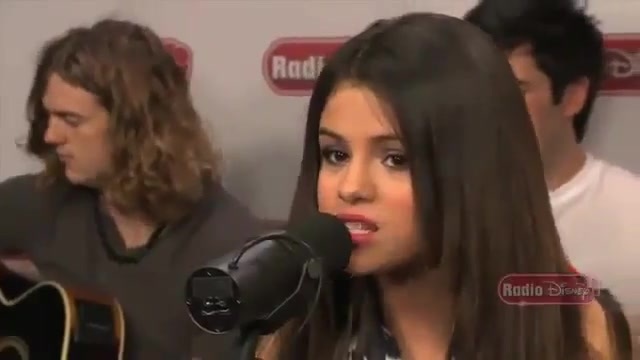 Live Acoustic Performance - Radio Disney - Who says 156