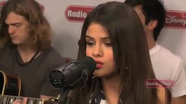 Live Acoustic Performance - Radio Disney - Who says 161