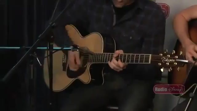 Live Acoustic Performance - Radio Disney - Who says 186