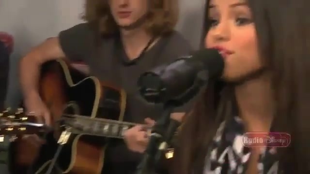 Live Acoustic Performance - Radio Disney - Who says 190