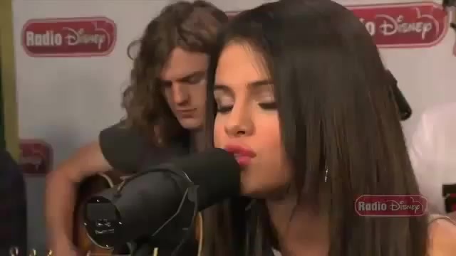 Live Acoustic Performance - Radio Disney - Who says 212
