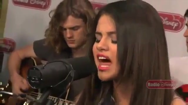 Live Acoustic Performance - Radio Disney - Who says 224