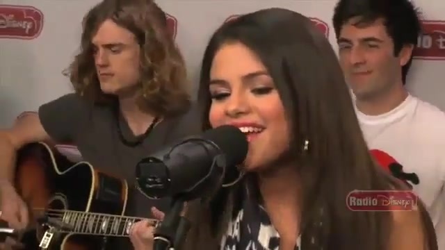 Live Acoustic Performance - Radio Disney - Who says 399