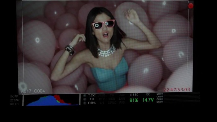 Hit The Lights Behind The Scenes 065