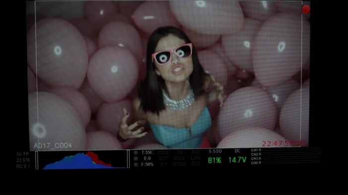 Hit The Lights Behind The Scenes 067