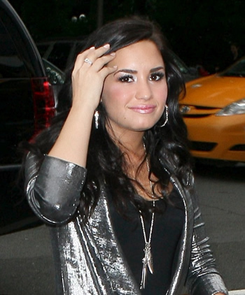 Demi-Lovato- - album pt  StayStrongDemi