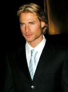 images - Sebastian Rulli