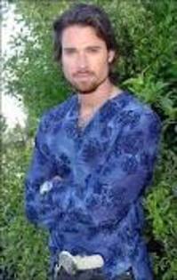 images (18) - Sebastian Rulli