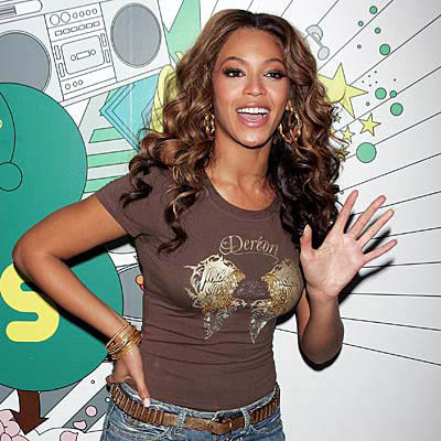 45877_10150248237390282_473871615281_14376261_6626187_n - Beyonce