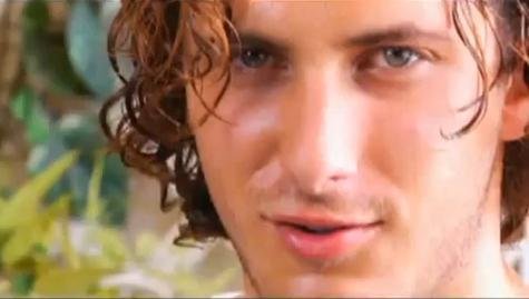 25112_114670655230344_104758892888187_137109_4834866_n - Sebastian Zurita