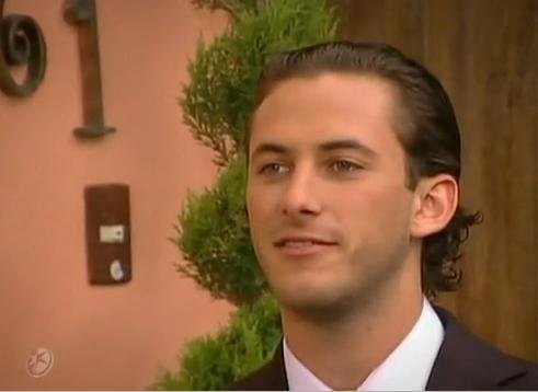 27053_104773189553424_104758892888187_104468_923466_n - Sebastian Zurita