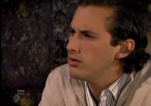 27053_105211992842877_104758892888187_105822_771815_n - Sebastian Zurita