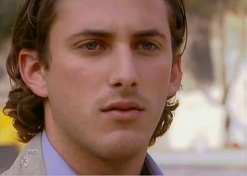 27053_105212006176209_104758892888187_105825_2769373_n - Sebastian Zurita