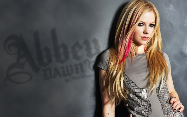 news1 - Avril Lavigne