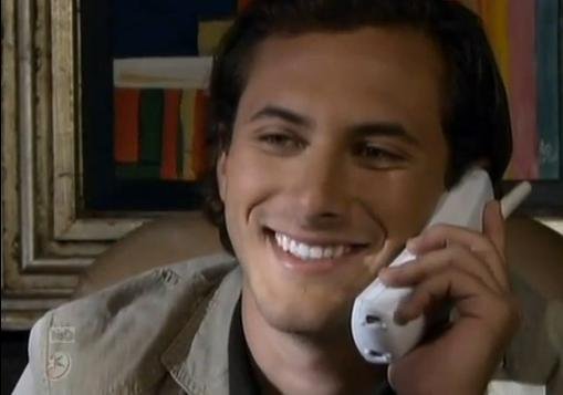 27053_105212082842868_104758892888187_105846_4533336_n - Sebastian Zurita