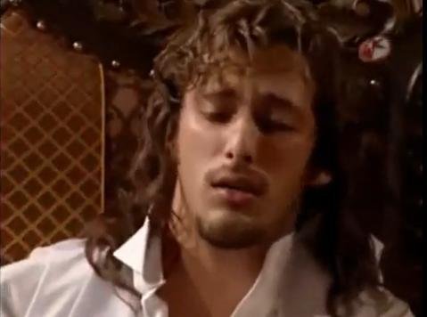 31374_124454384251971_104758892888187_175545_1696759_n - Sebastian Zurita