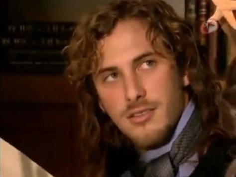 31374_124728764224533_104758892888187_176539_5107771_n - Sebastian Zurita