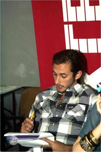 36421_130949610269115_104758892888187_202539_4828250_n - Sebastian Zurita