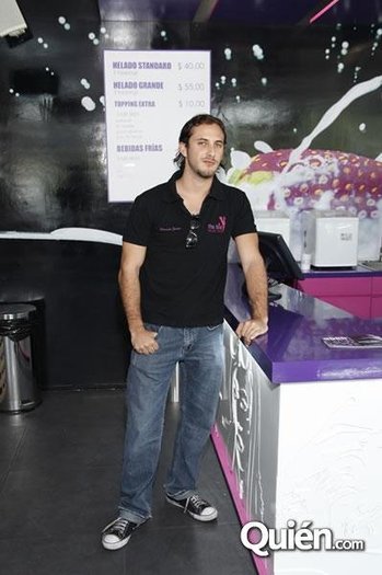 36955_129577147073028_104758892888187_197573_2581932_n - Sebastian Zurita