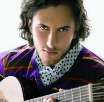 images (18) - Sebastian Zurita