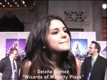 Selena Gomez at the Premiere for Hannah Montana Concert 019