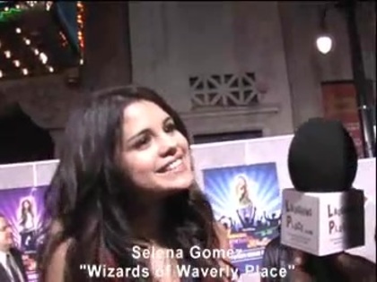 Selena Gomez at the Premiere for Hannah Montana Concert 037