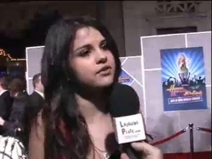 Selena Gomez at the Premiere for Hannah Montana Concert 200