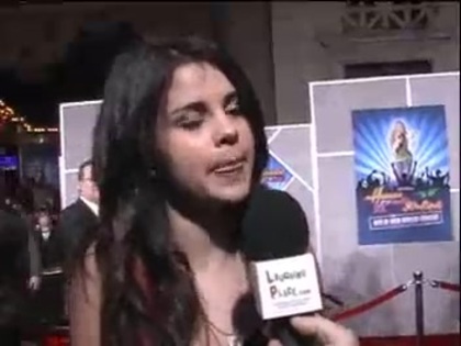 Selena Gomez at the Premiere for Hannah Montana Concert 202