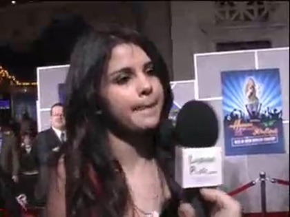 Selena Gomez at the Premiere for Hannah Montana Concert 204