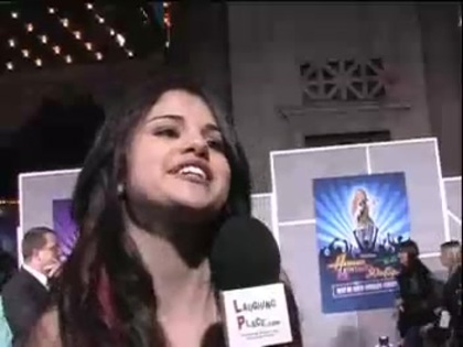 Selena Gomez at the Premiere for Hannah Montana Concert 290