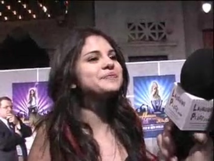 Selena Gomez at the Premiere for Hannah Montana Concert 332