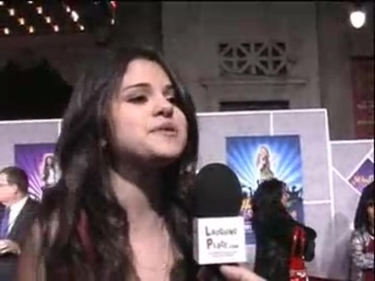 Selena Gomez at the Premiere for Hannah Montana Concert 373