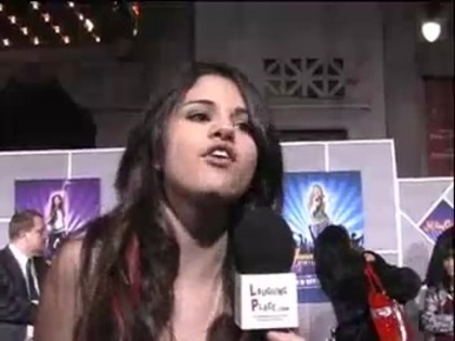 Selena Gomez at the Premiere for Hannah Montana Concert 380