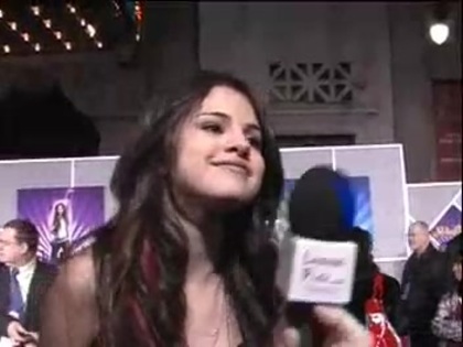 Selena Gomez at the Premiere for Hannah Montana Concert 388