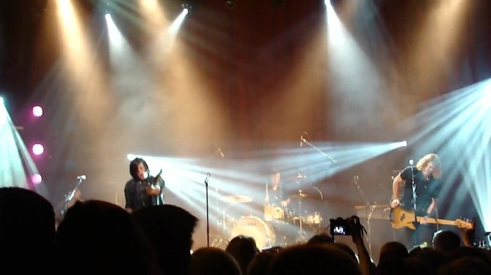 Kiss & Tell (Live in San Diego) 025