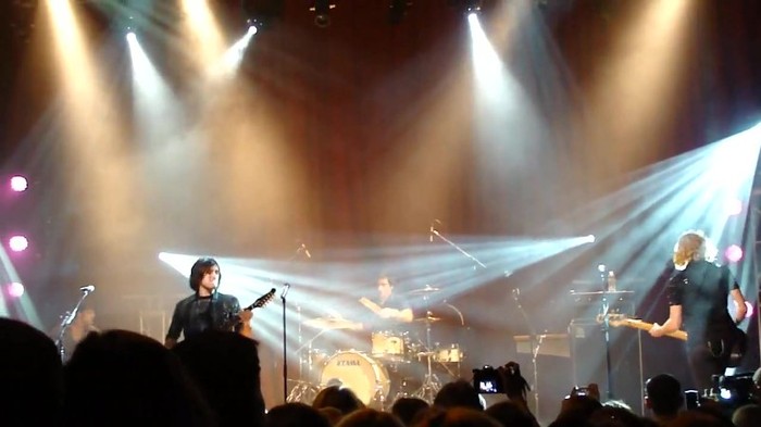 Kiss & Tell (Live in San Diego) 054