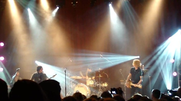 Kiss & Tell (Live in San Diego) 058