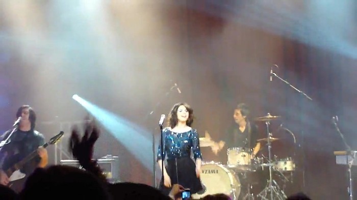 Kiss & Tell (Live in San Diego) 178